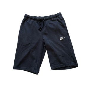 Nike Retro Shorts in Black